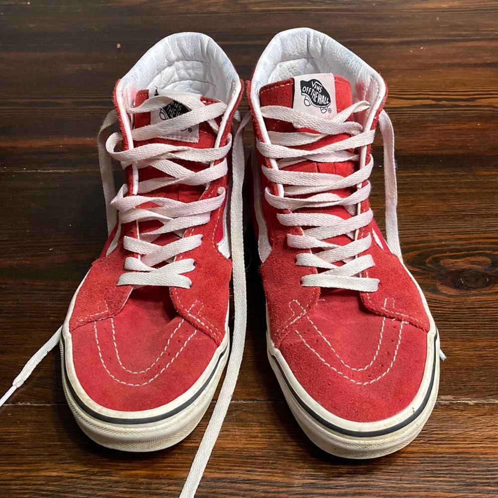VANS red high tops Mens size 7.0 / Womens size 8.5